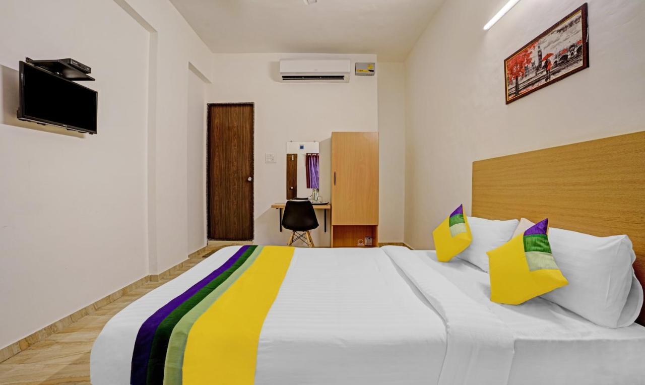 Itsy Hotels Flowers Park Nashik Extérieur photo