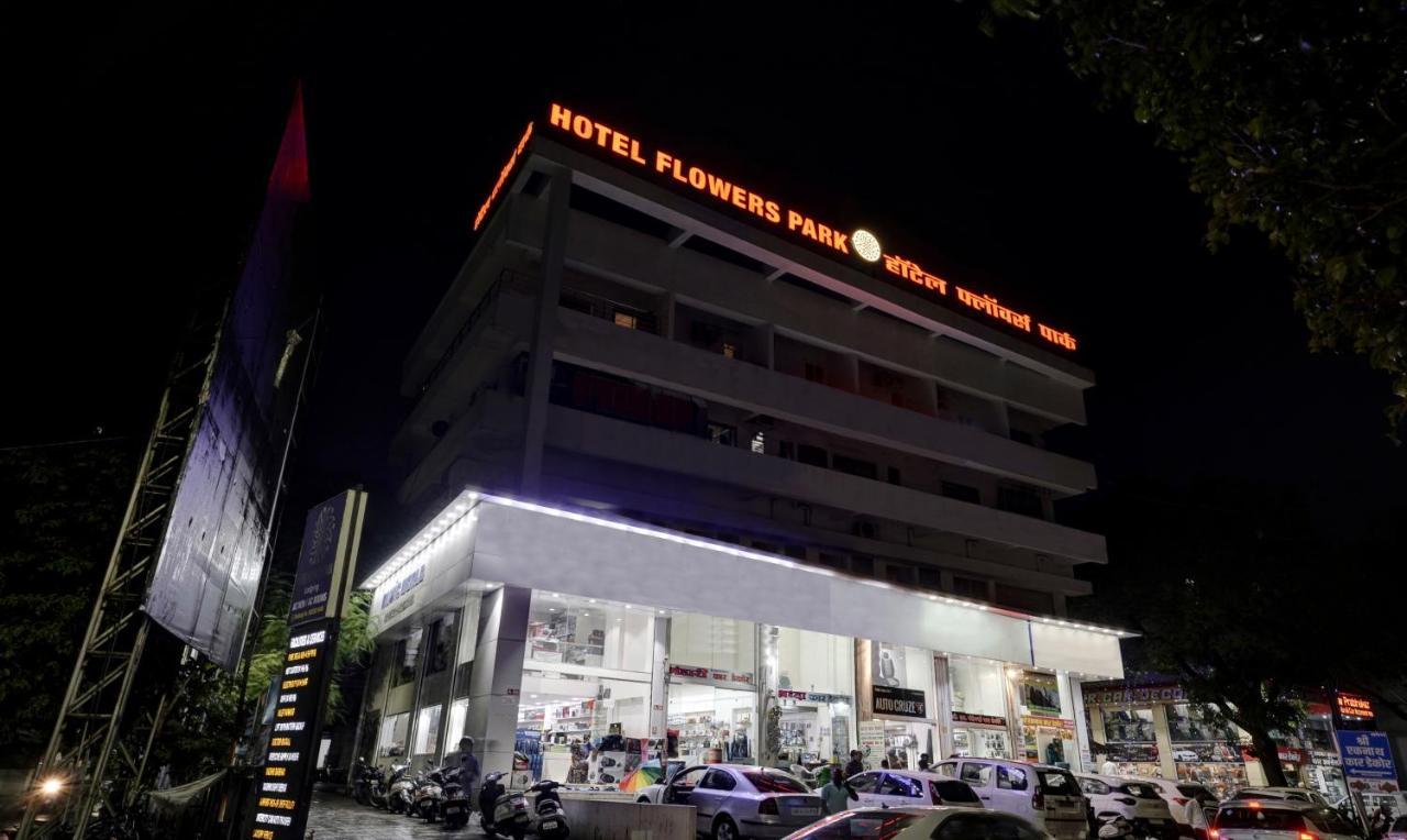 Itsy Hotels Flowers Park Nashik Extérieur photo