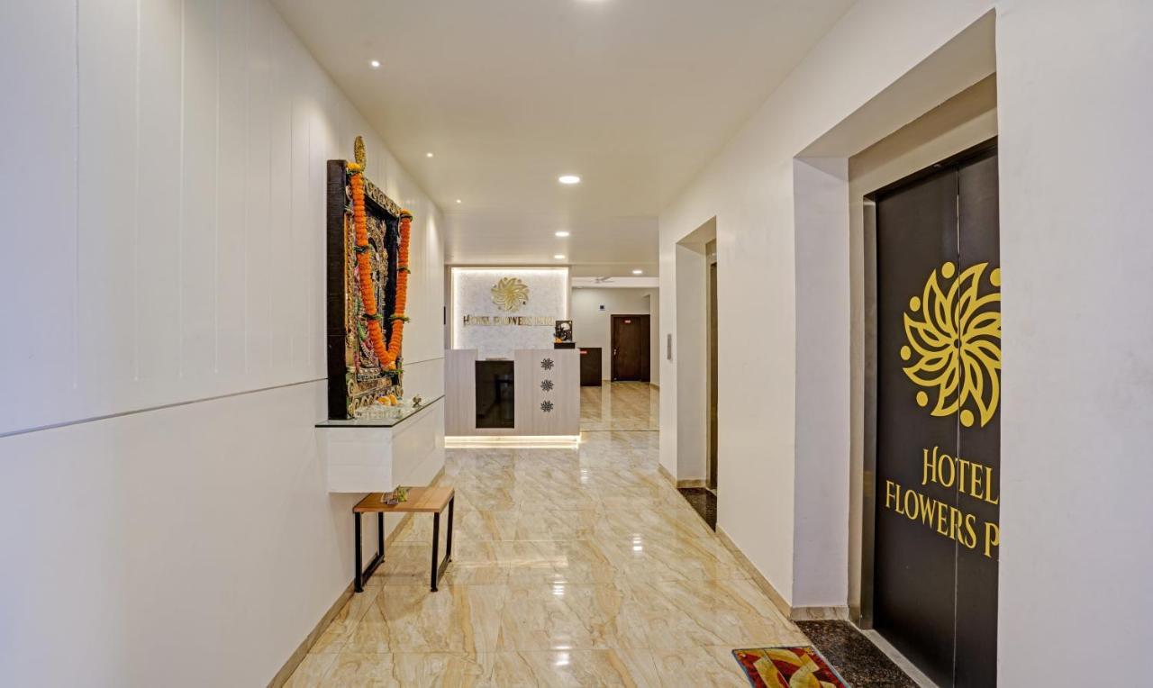 Itsy Hotels Flowers Park Nashik Extérieur photo