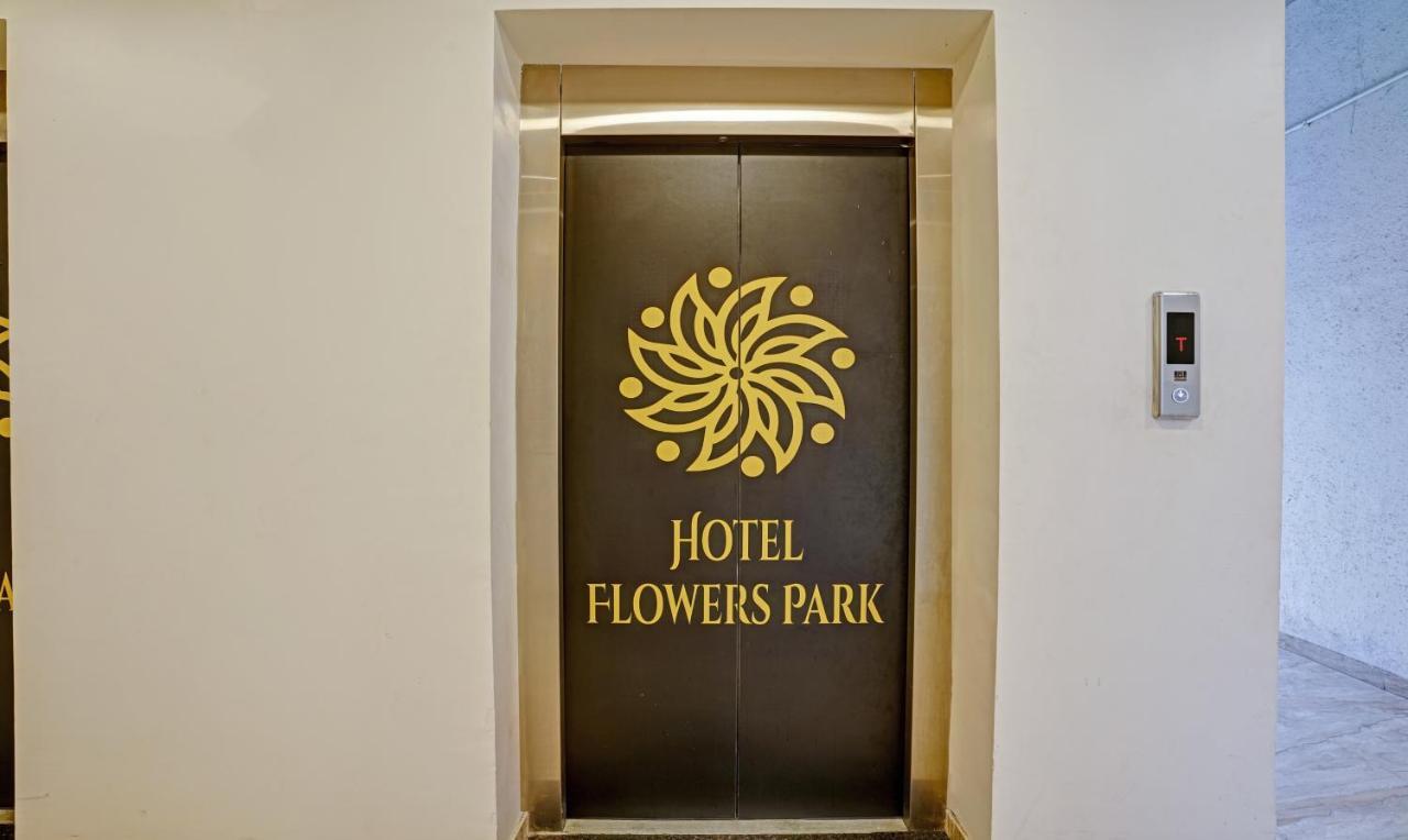 Itsy Hotels Flowers Park Nashik Extérieur photo